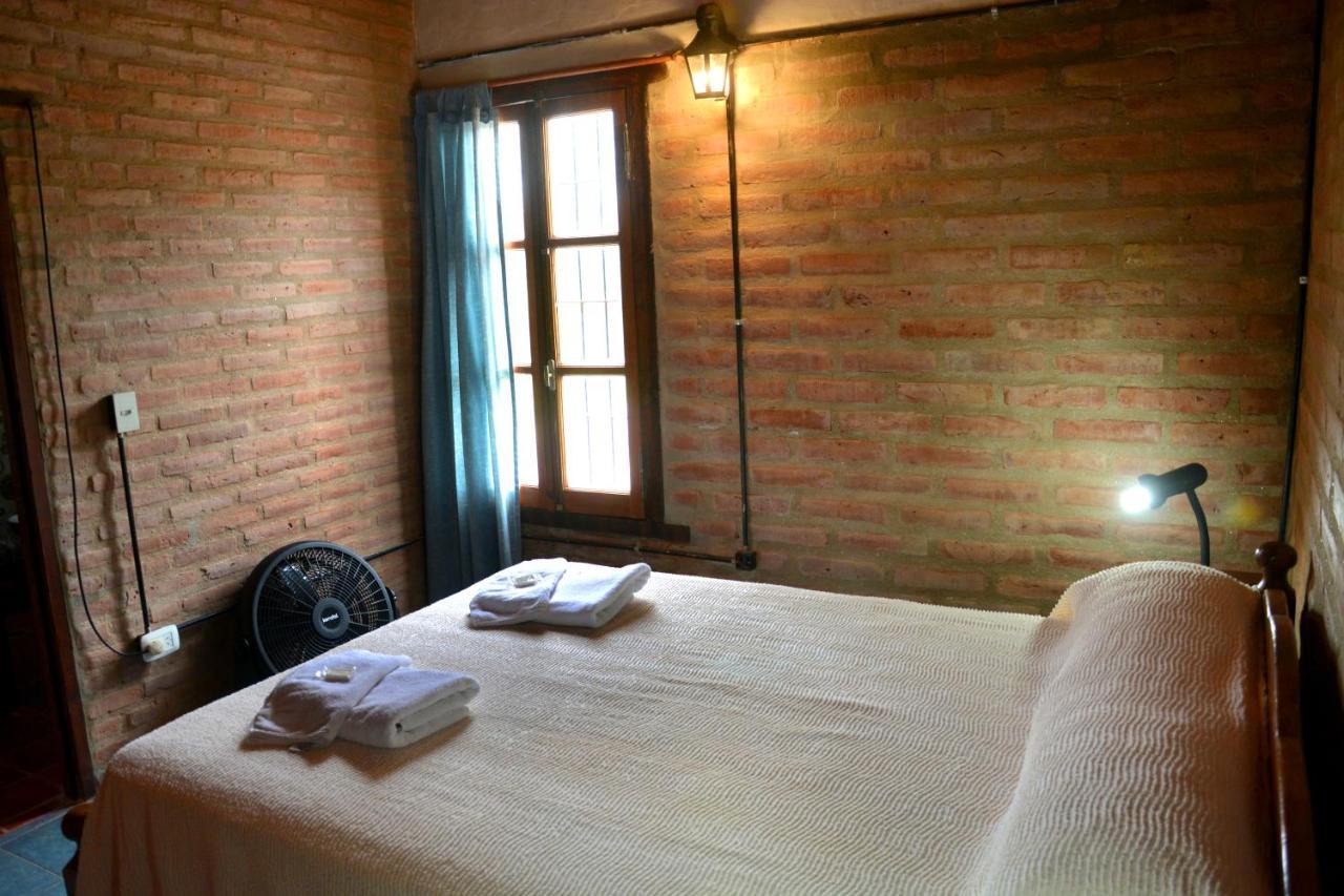 La Toma Complejo De Montana - Cabanas Y Habitaciones En Hosteria Mina Clavero Exterior photo